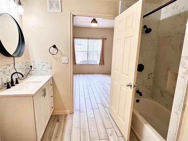 Building Photo - 3102 Kings Rd