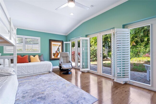 Building Photo - 606 Owl Way