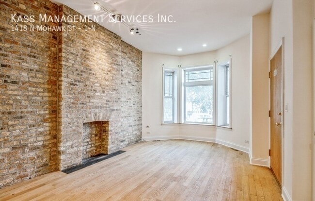 Building Photo - 1418 N Mohawk St
