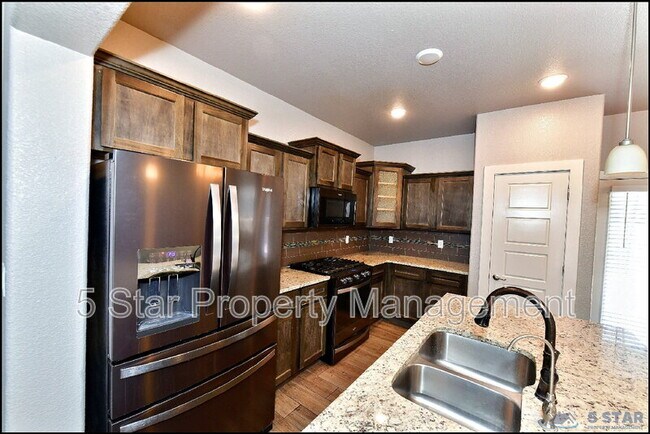 Building Photo - 14925 Willie Worsley Ave