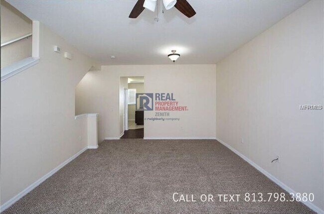 Building Photo - 2522 Lexington Oak Dr