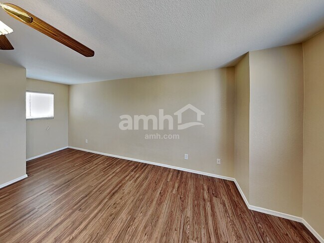 Building Photo - 6179 E Bramble St