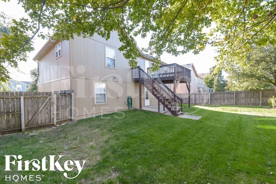 Building Photo - 17534 W 111th Terrace