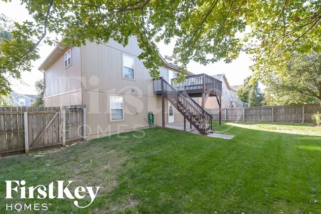 Building Photo - 17534 W 111th Terrace