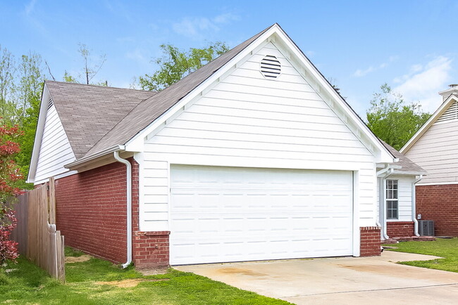 Building Photo - 2956 Connor Reed Dr