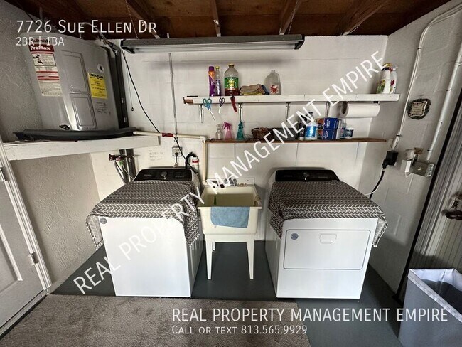 Building Photo - 7726 Sue Ellen Dr