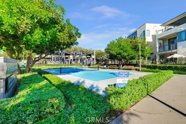 Building Photo - 3614 Rivington
