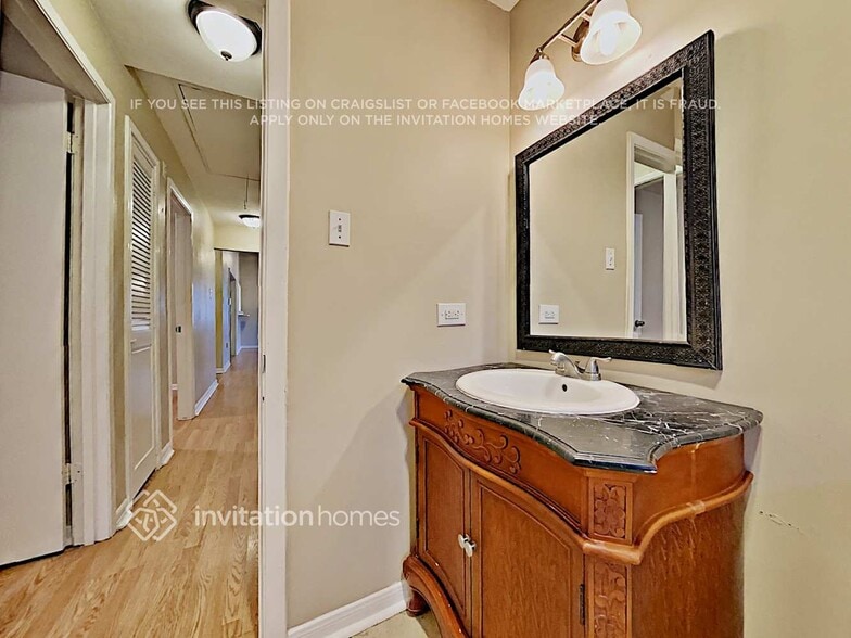 Building Photo - 10818 Highpoint Ln