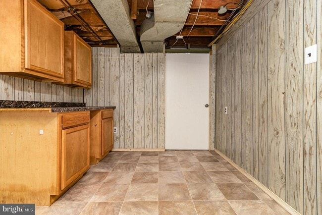 Building Photo - Renovated Rancher for rent in Rosedale!