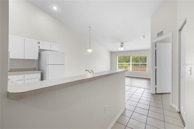 Building Photo - 37228 Grassy Hill Ln