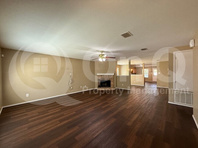 Building Photo - 8956 Preakness Cir