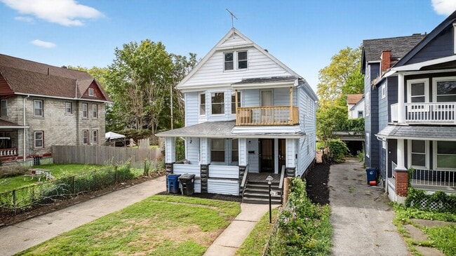 Building Photo - 13608 Earlwood Rd