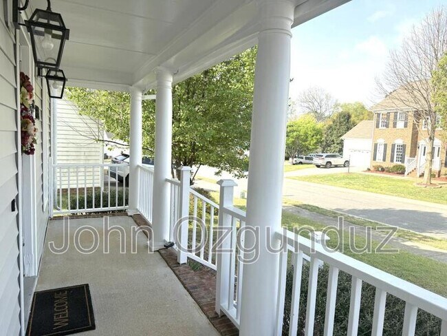 Building Photo - 804 Falling Wind Ct