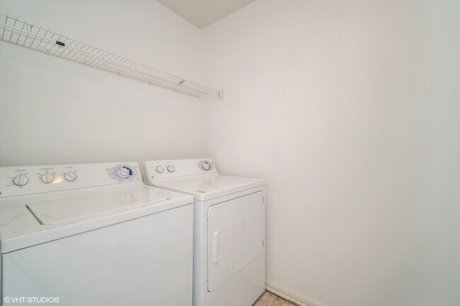 Building Photo - 3388 Sanctuary Dr