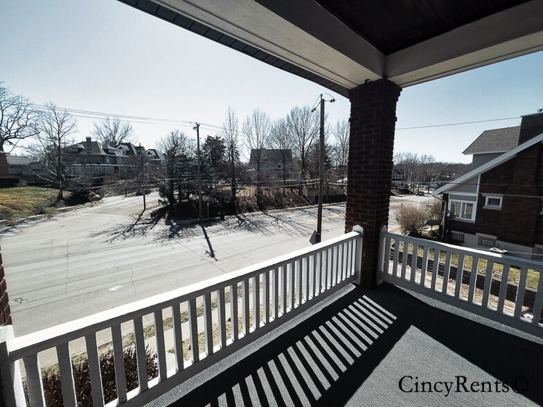 Building Photo - 2642 Madison Rd