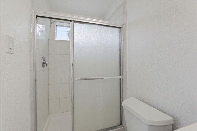 Building Photo - 5741 39th St