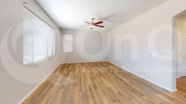 Building Photo - 3690 E Janelle Ct