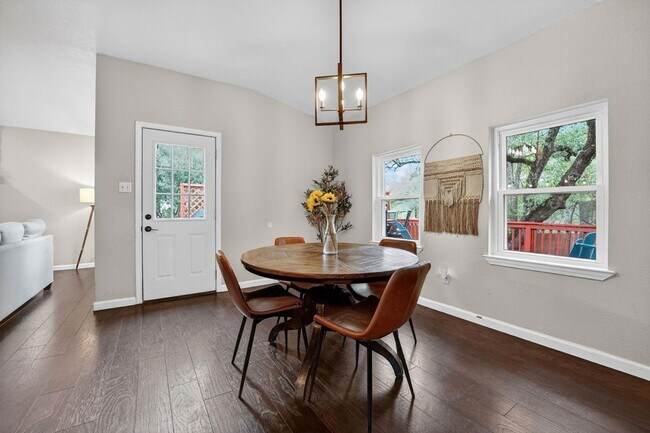 Building Photo - 14906 Foy Dr