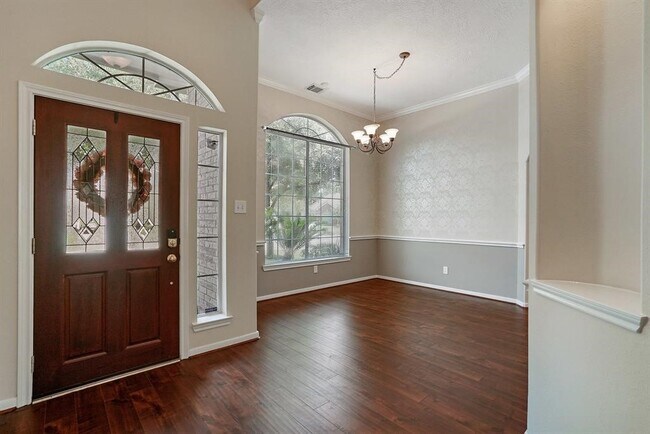 Building Photo - 7211 Emerald Run Ln