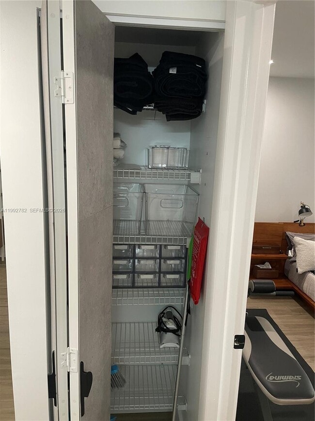 Building Photo - 1605 S US Hwy 1