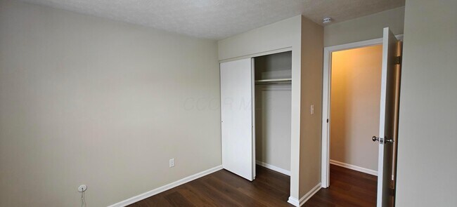 Building Photo - 1540 Slade Ave