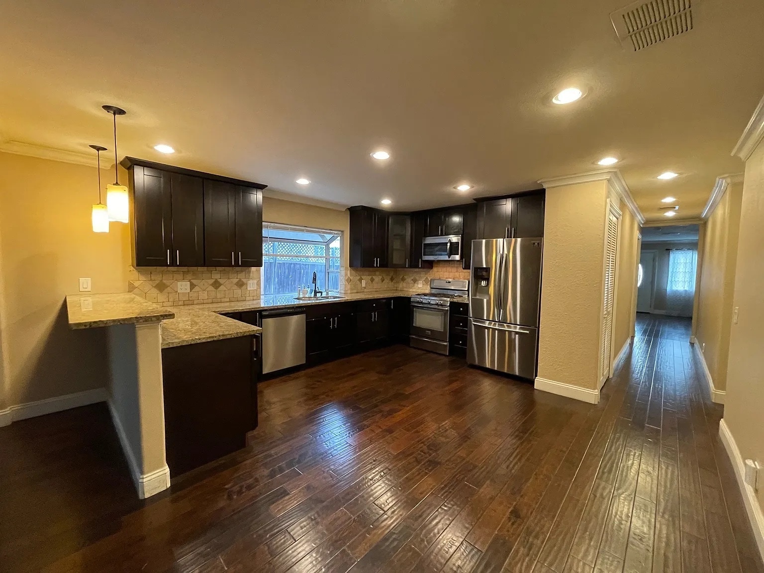 Building Photo - 1664 Messina Dr