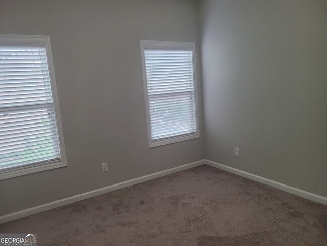 Building Photo - 4158 Butler Dr