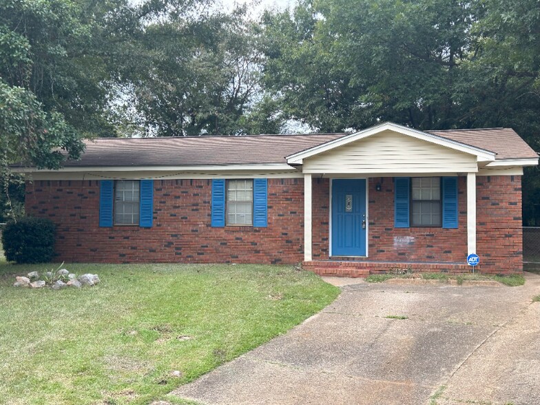 Primary Photo - 3204 34th Ave