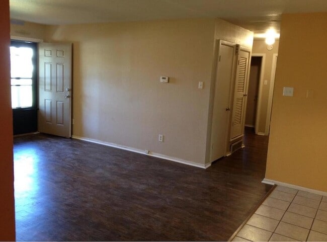 Building Photo - 5221 41st St