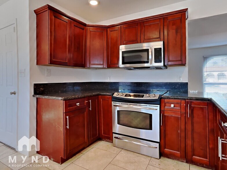Building Photo - 6639 E Camino Santo