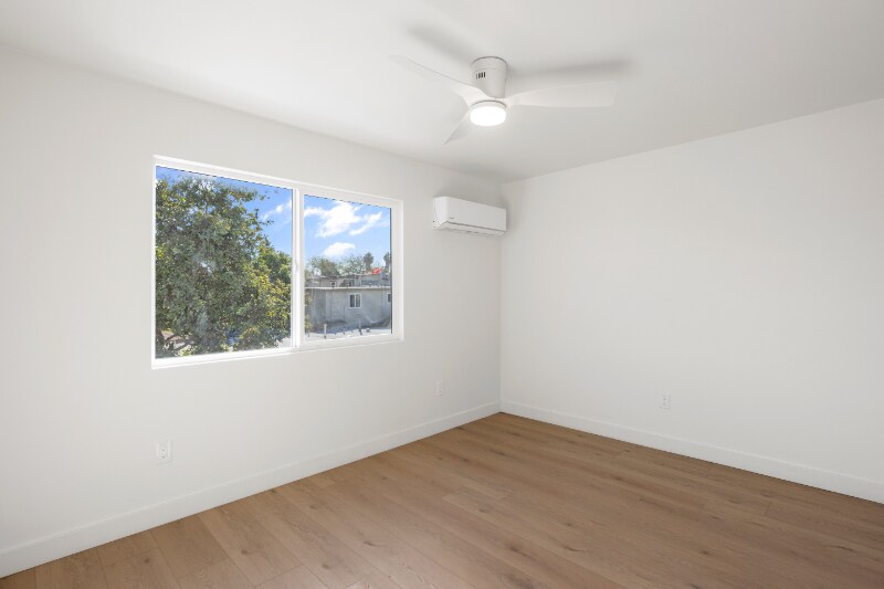 Building Photo - 3730 Acacia St