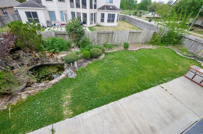 Building Photo - 15127 Oldtown Bridge Ct