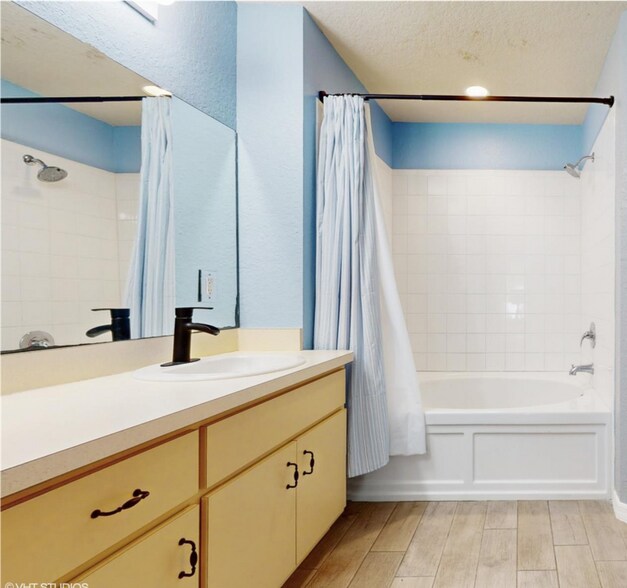 Building Photo - 14270 SW 60th Terrace