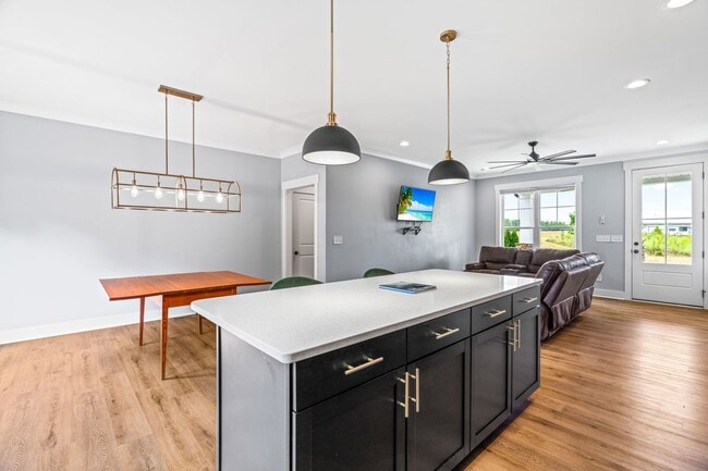 Building Photo - 3 Bedroom, 2 Bath Home on 6 Private Acres – $1,950/Month