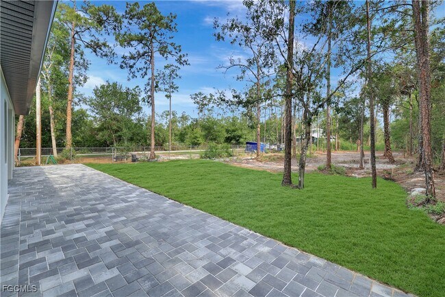 Building Photo - 3366 72nd Ave NE