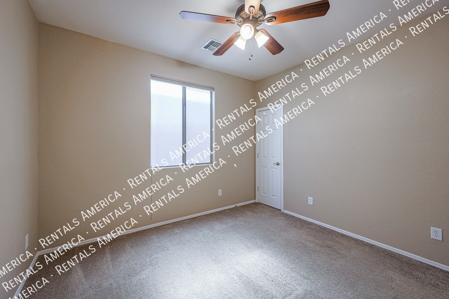 Building Photo - 3117 W Espartero Way