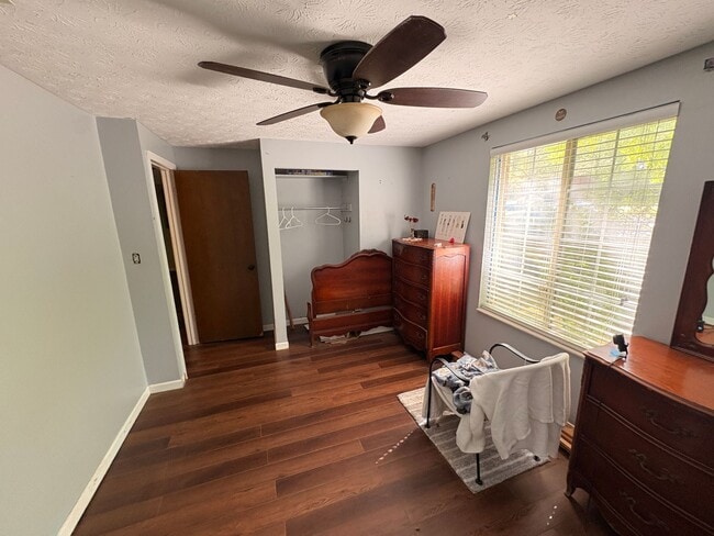 Building Photo - Charming 3 bed/2 bath Eastside Ranch w/ Potential early move in!