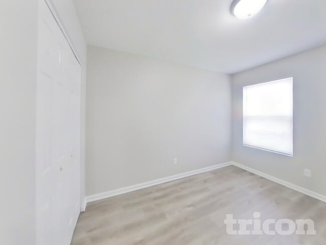 Building Photo - 7925 Liberty School Ln