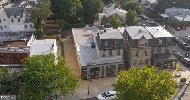 Building Photo - 6212 Ridge Ave