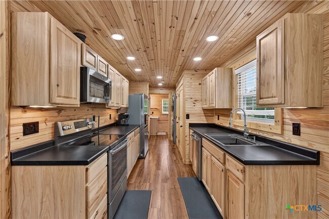 Building Photo - 26822 Blue Cove Rd