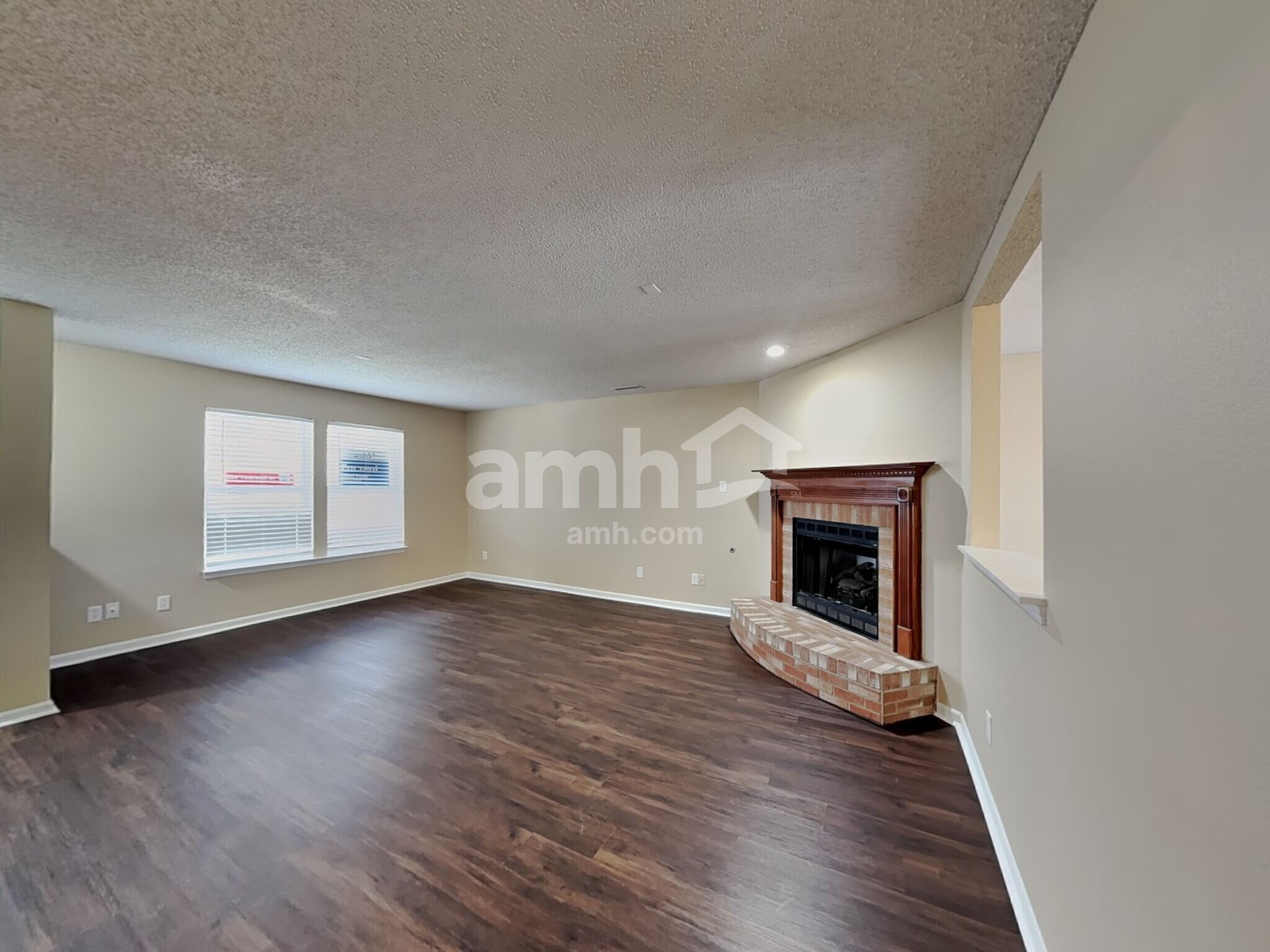 Building Photo - 356 Sunbeam Ln