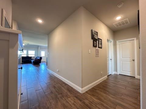 Building Photo - 292 Sunnyside Dr