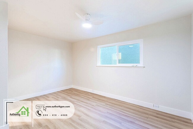 Building Photo - 1425 Orange Ave