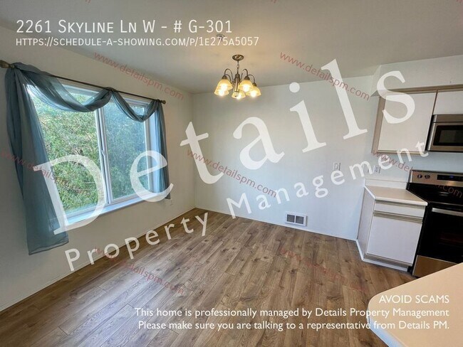 Building Photo - 2261 Skyline Ln