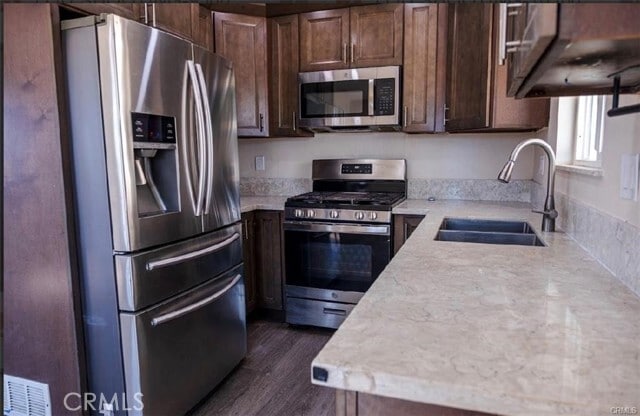 Building Photo - 6781 Jacaranda Ave