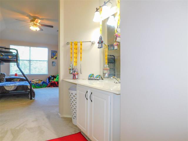 Building Photo - 6705 Alderbrook Dr