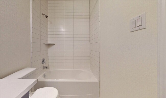 Building Photo - 10434 Astor Pt Trl