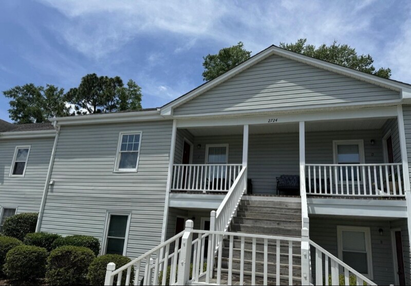 Building Photo - 2724 S 17th St