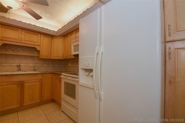 Building Photo - 5100 N Ocean Blvd