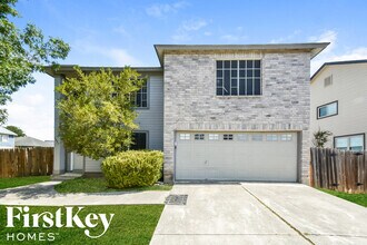 Building Photo - 6635 Meadow Fawn Dr